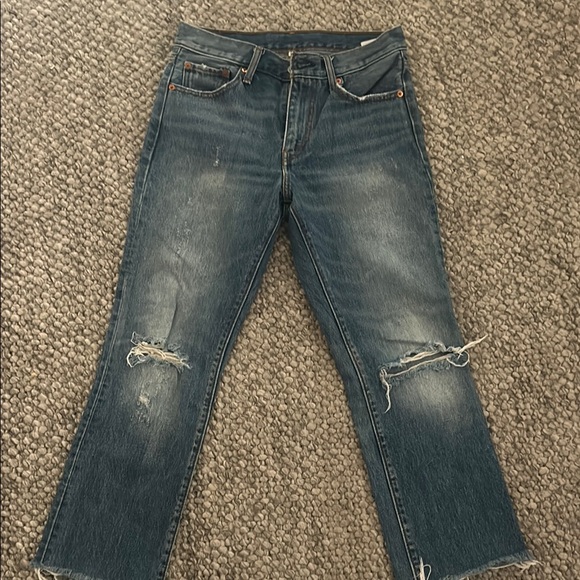 Trendy Ripped Denim Jeans - Picture 2 of 4